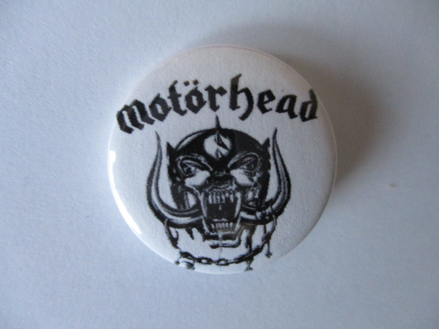 MOTORHEAD rock punk badge