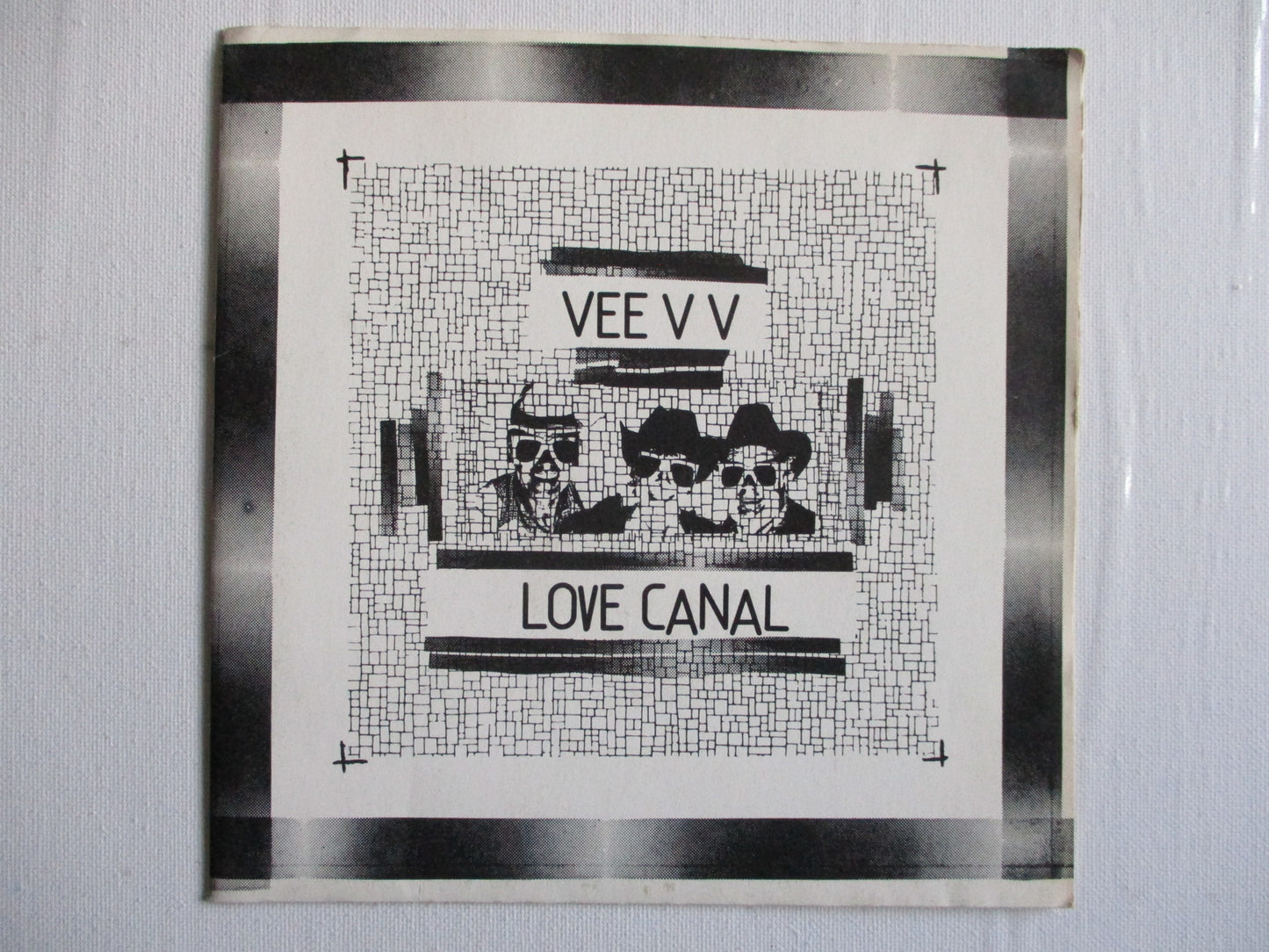 VEE V V love canal 7" flexi VG VG