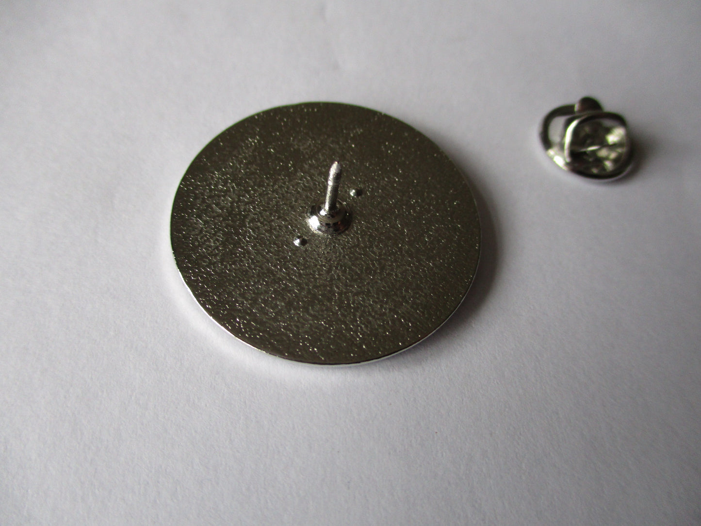 THE DESCENDENTS punk METAL BADGE