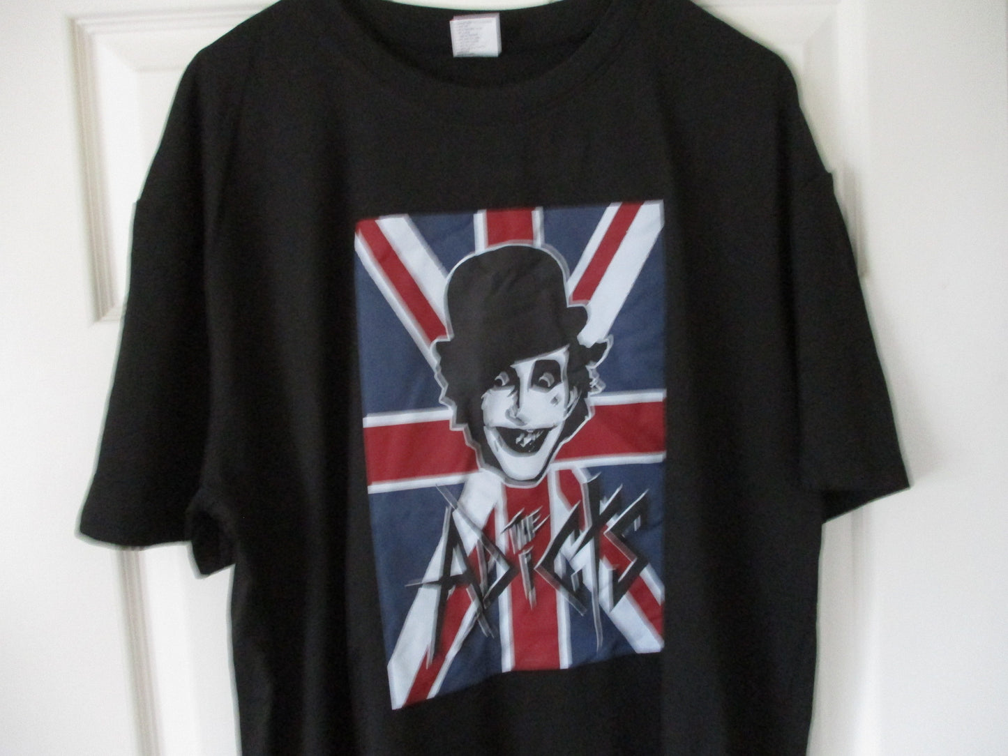 THE ADICTS tshirt size XL*