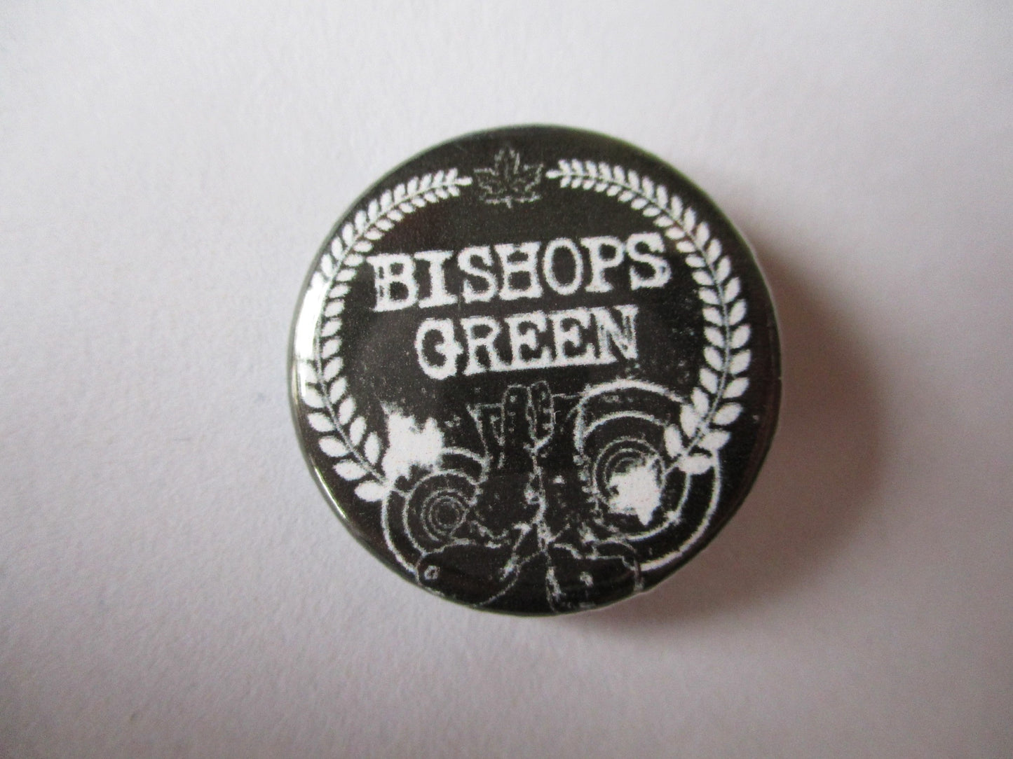 BISHOPS GREEN oi punk badge