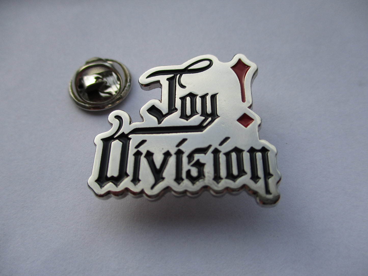 JOY DIVISION POST PUNK METAL BADGE (red/black/silver)