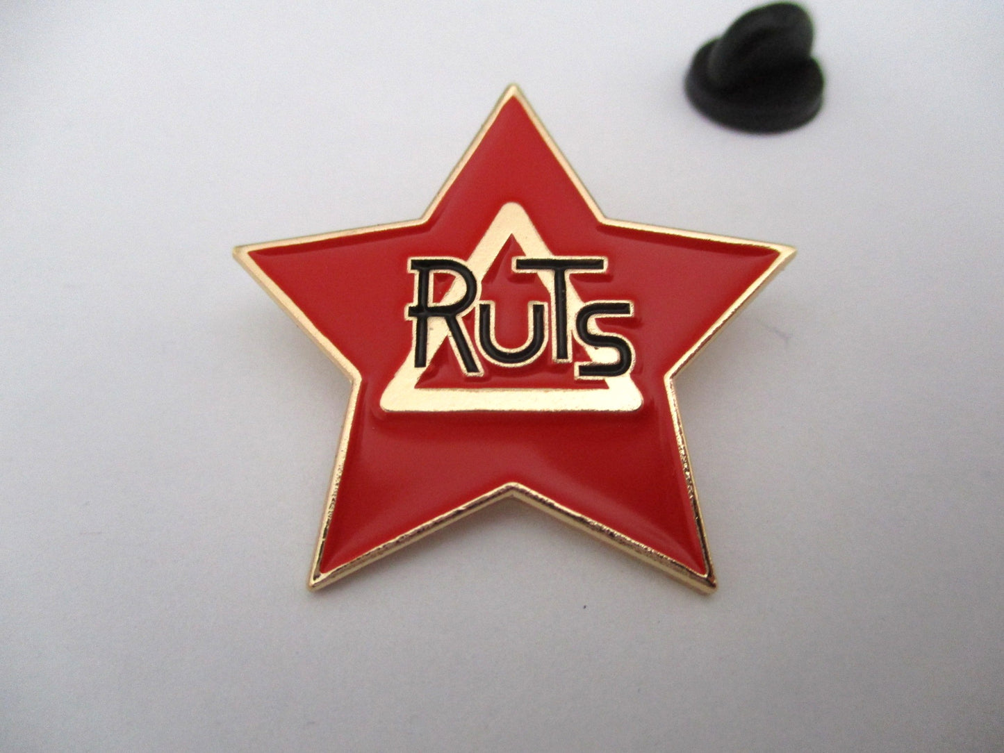 THE RUTS punk metal badge (star) gold