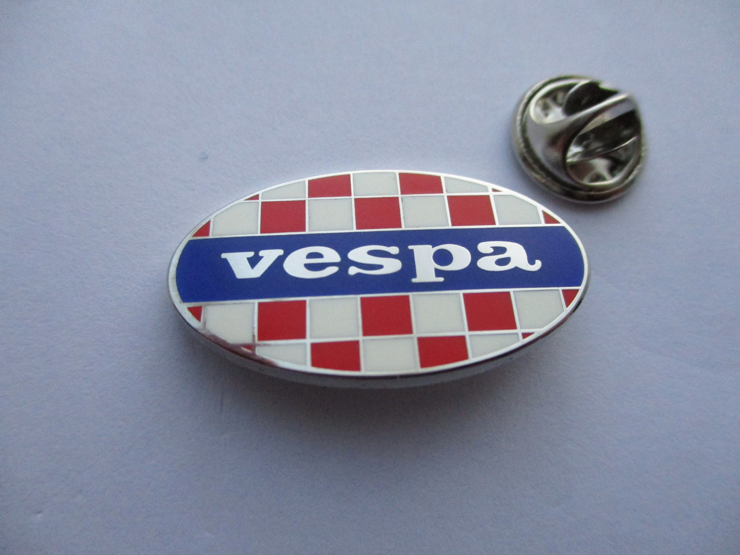 VESPA red check oval SKA METAL BADGE oi! skinhead
