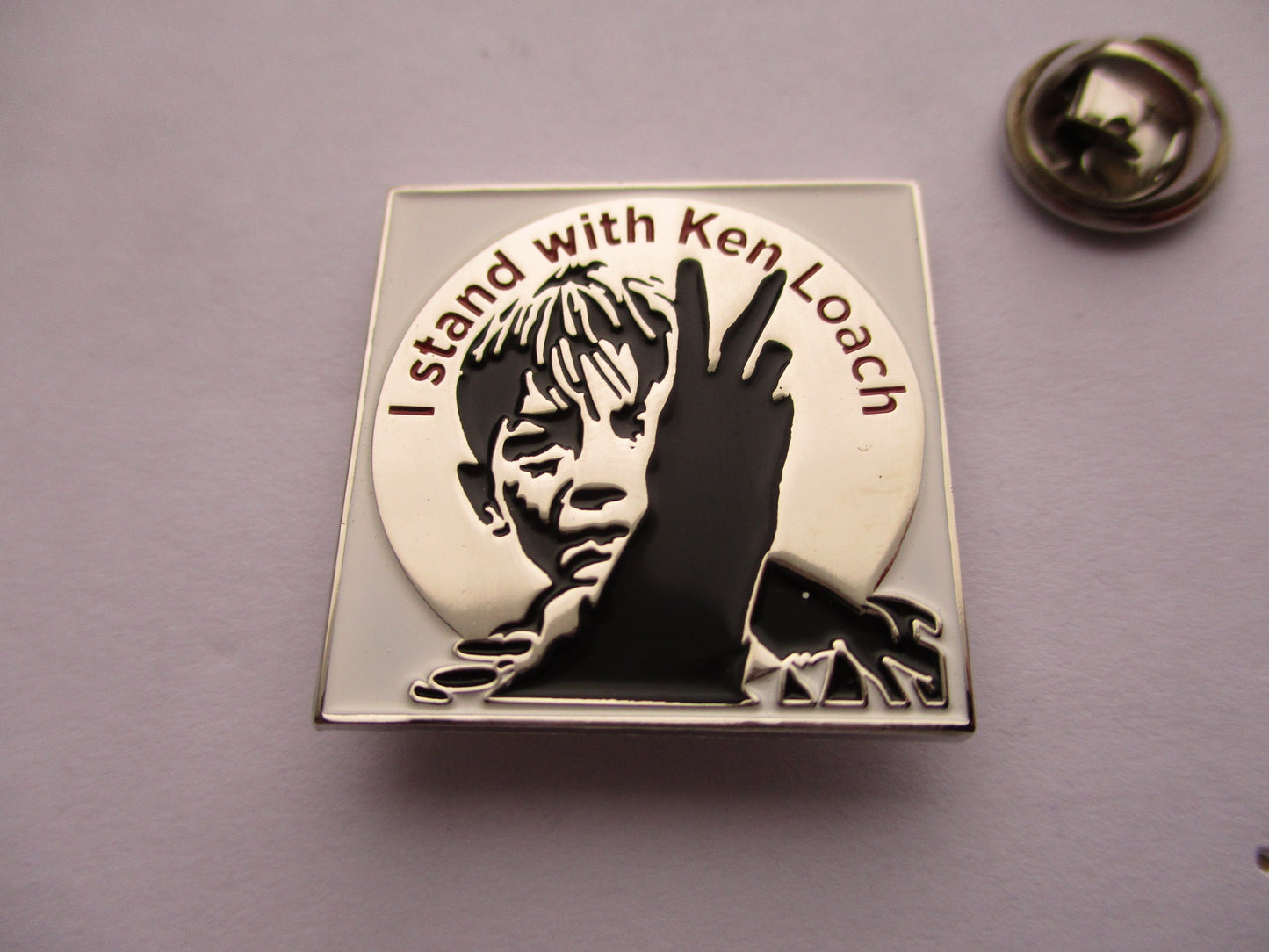 KEN LOACH solidarity METAL BADGE (silver)
