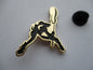 THE CLASH london calling PUNK METAL BADGE gold