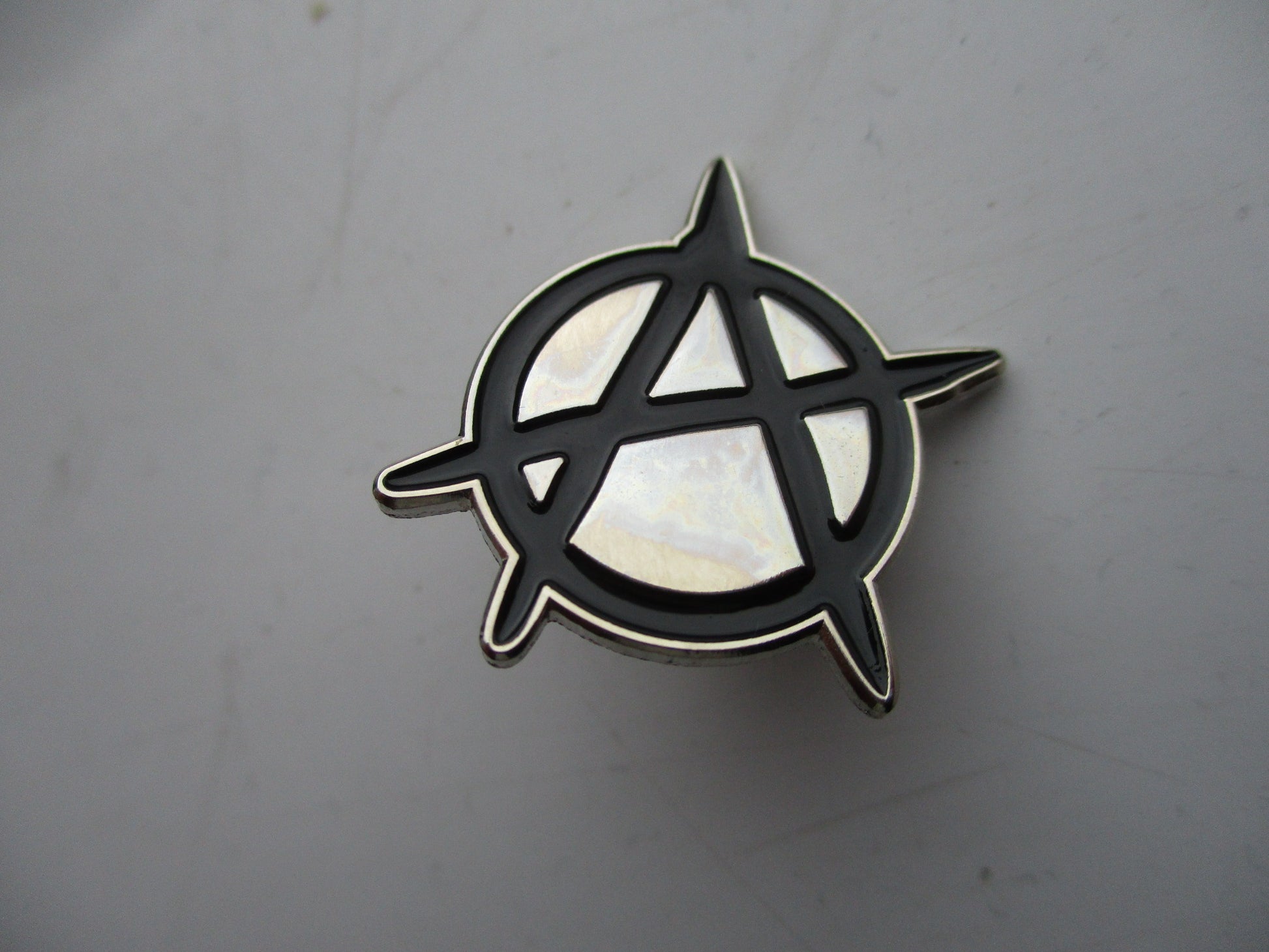 HALF PRICE METAL BADGE CLEAROUT (seconds) - Savage Amusement