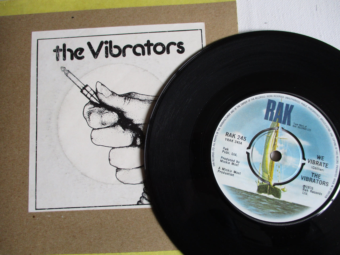 THE VIBRATORS we vibrate 7" - /EX