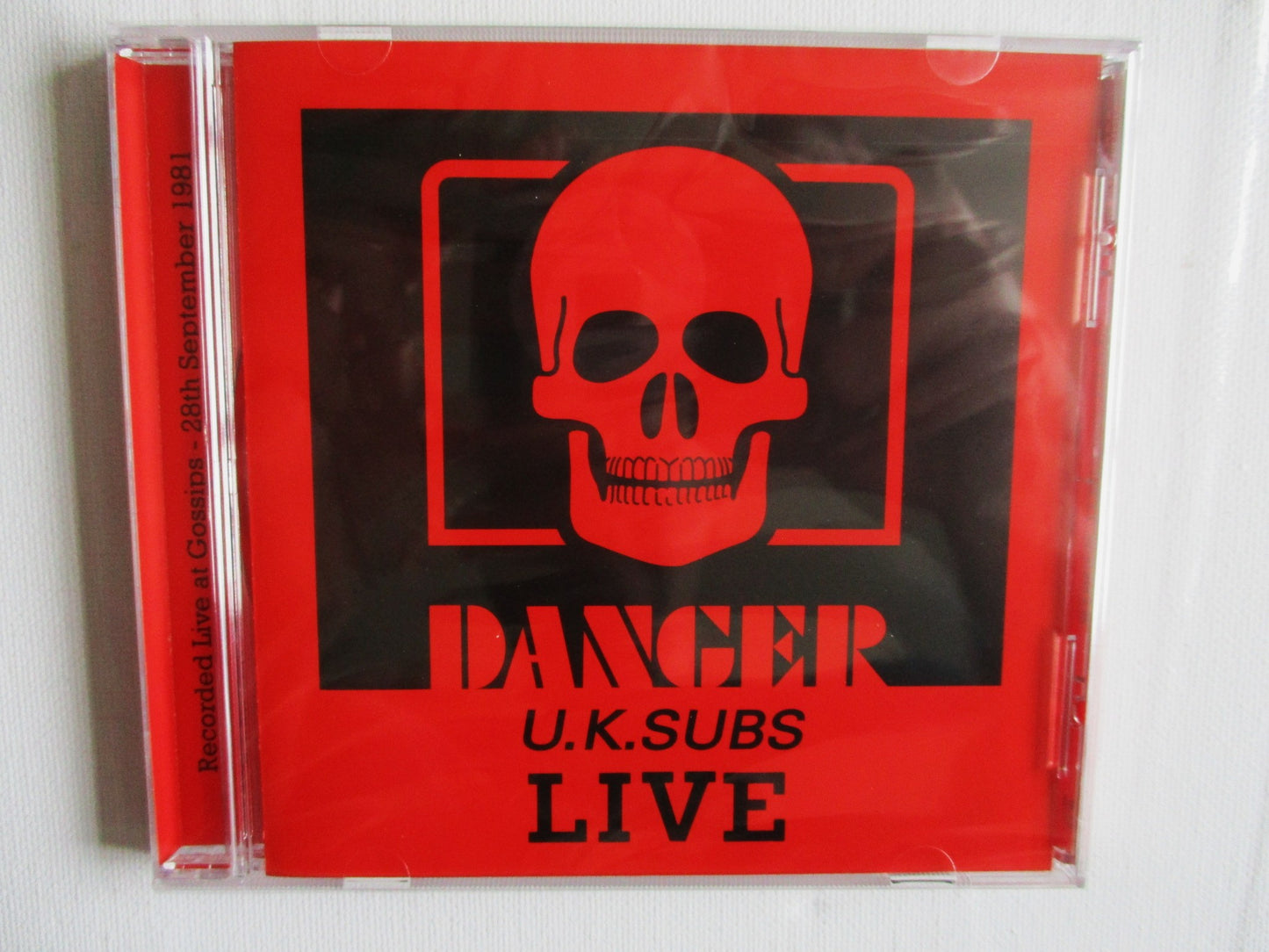 UK SUBS danger live CD