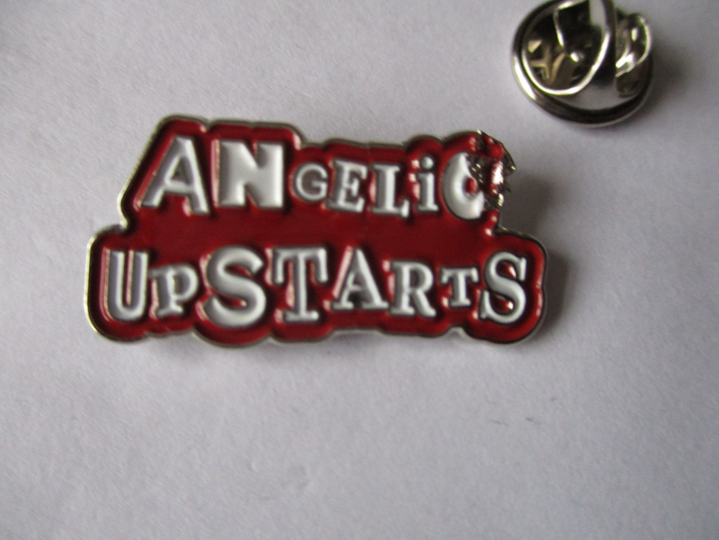 HALF PRICE METAL BADGE CLEAROUT (seconds)
