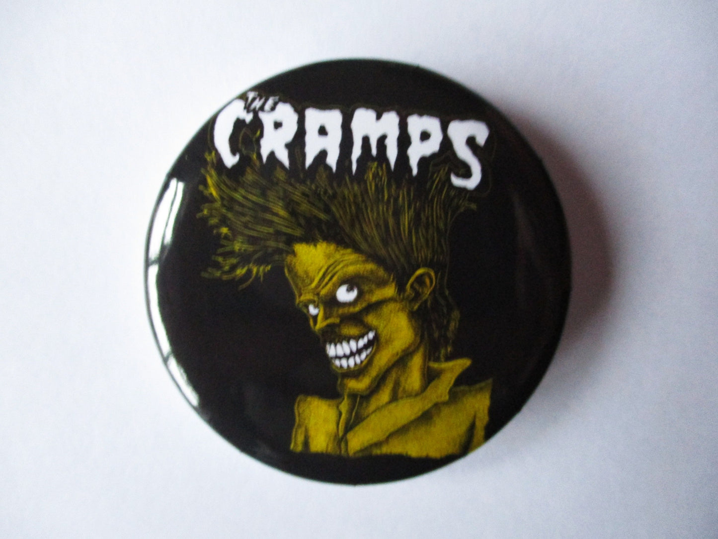 XL punk badges SALE £1.50ea (various bands)