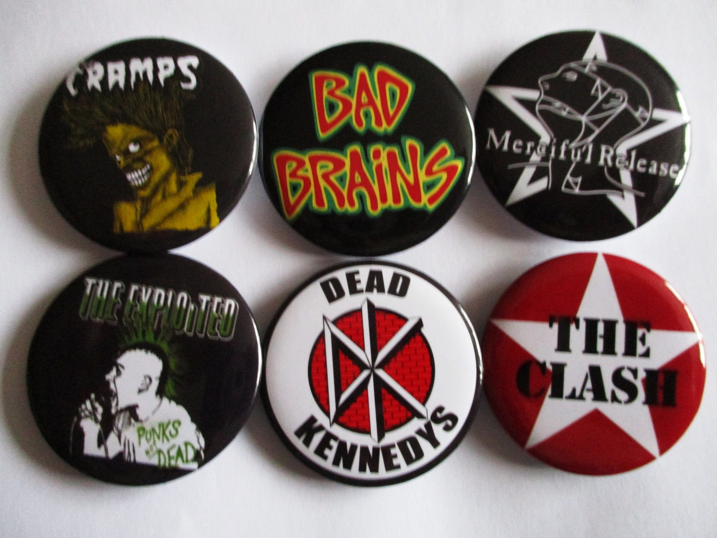 XL punk badges SALE £1.50ea (various bands)
