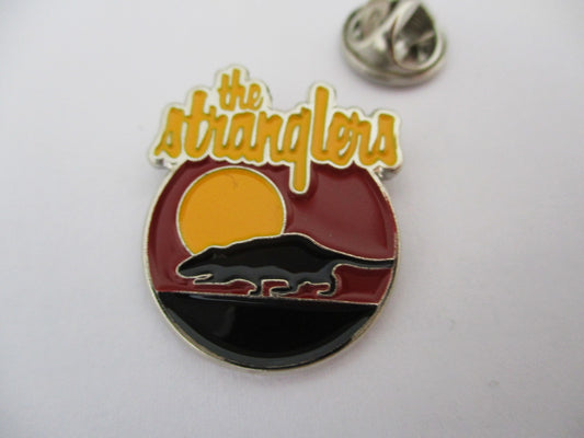 THE STRANGLERS rattus shaped PUNK METAL BADGE