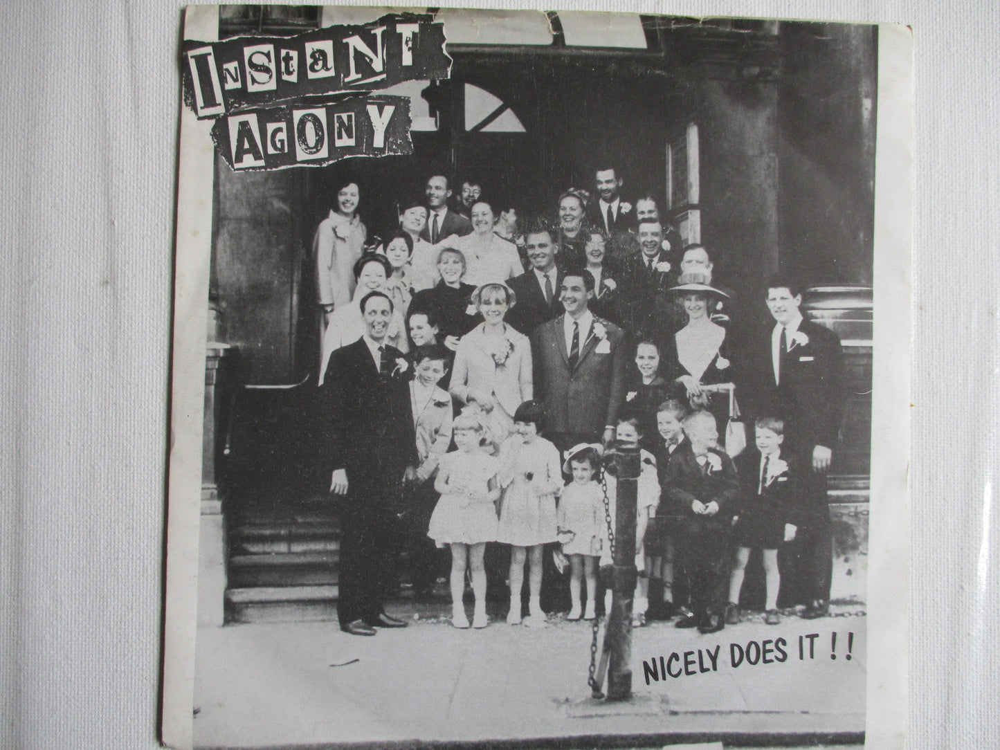 INSTANT AGONY nicely does it 7" VG+ EX