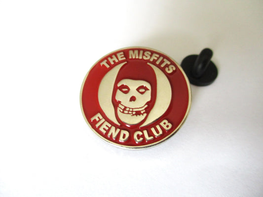 THE MISFITS punk METAL BADGE (blood red)
