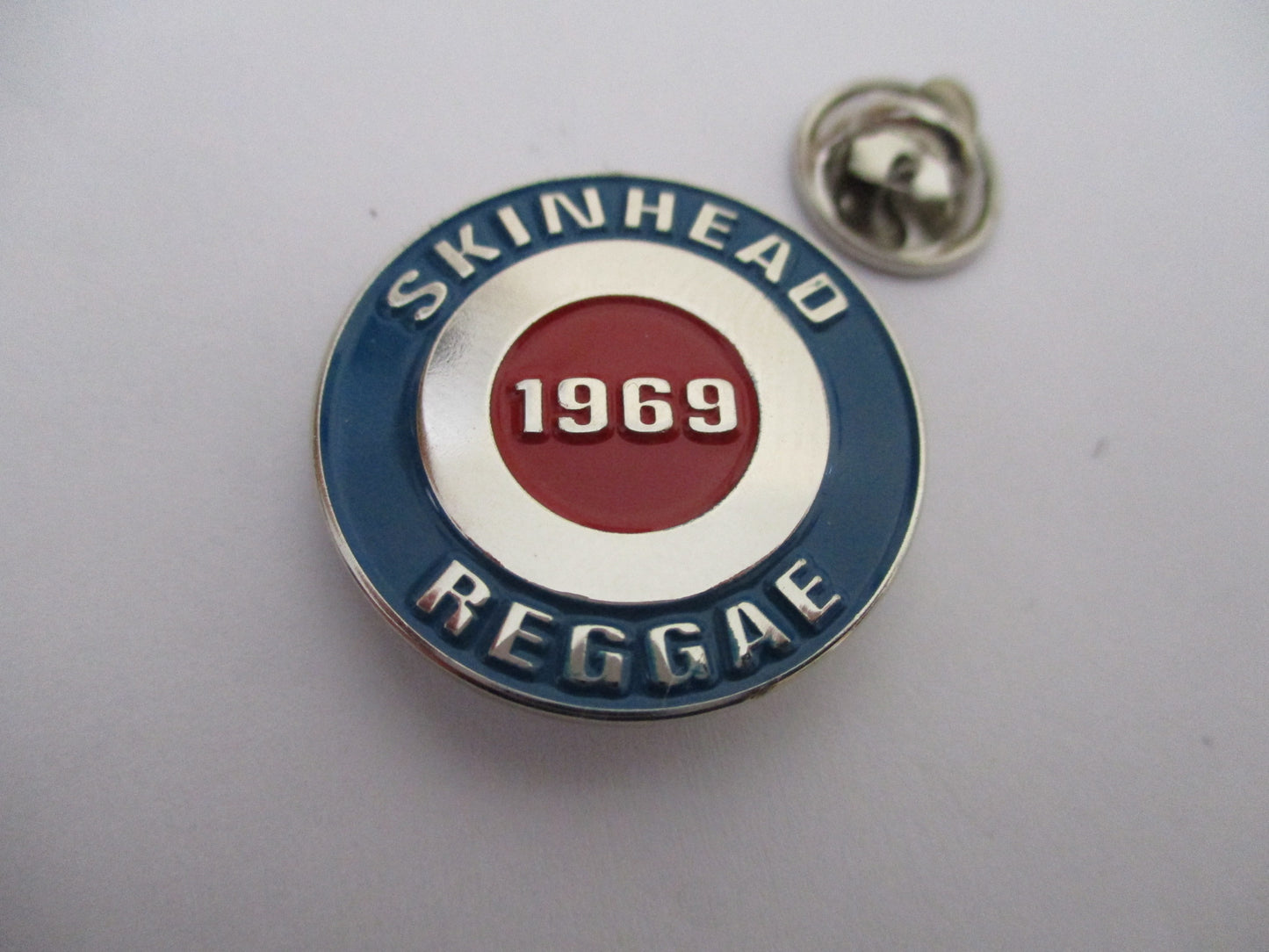 SKINHEAD REGGAE ROUNDEL target MOD SKIN METAL BADGE