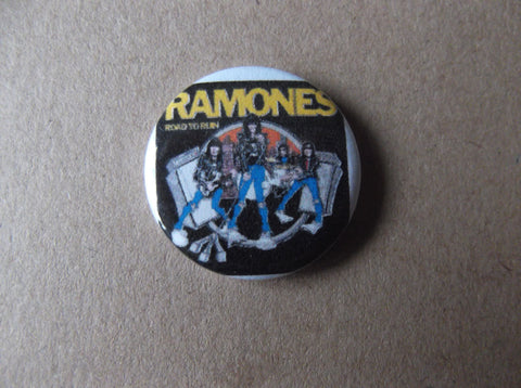 THE RAMONES punk badge ( Various designs - 50p each ) - Savage Amusement