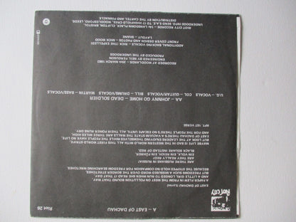 THE UNDERDOGS east of dachau 7"  EX EX