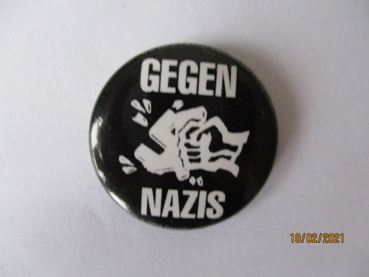 GEGEN NAZIS anarcho punk badge anti nazi anti fascist