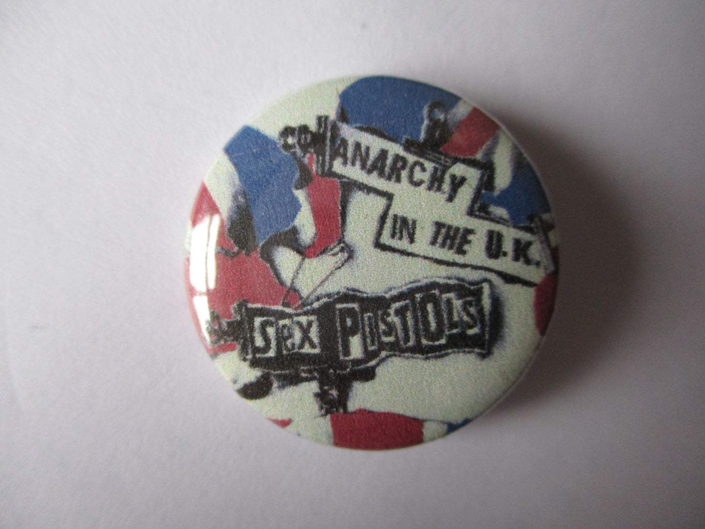 SEX PISTOLS punk badge ( Various designs )