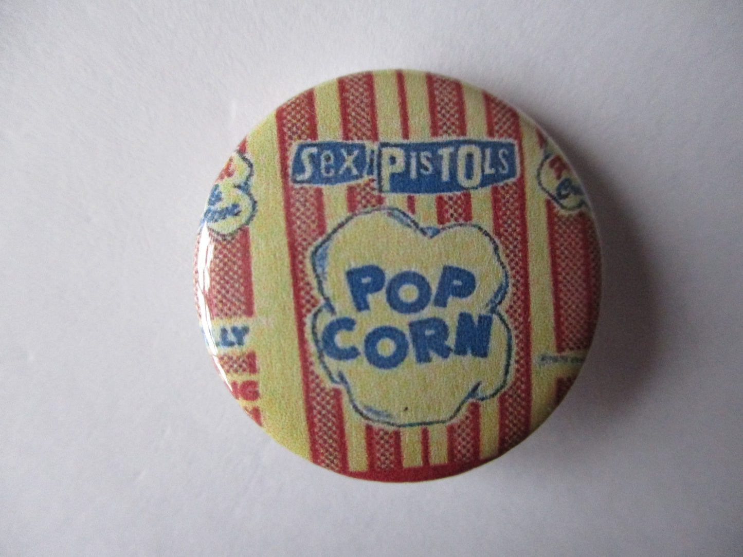 SEX PISTOLS punk badge ( Various designs )