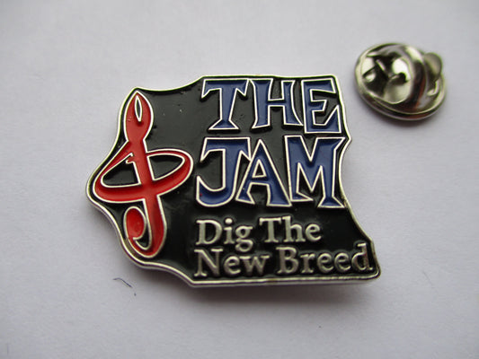 THE JAM dig the new breed MOD METAL BADGE weller