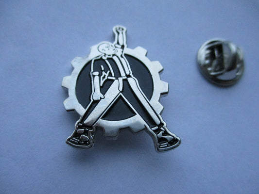SKINHEAD LAST RESORT silver oi! punk METAL BADGE