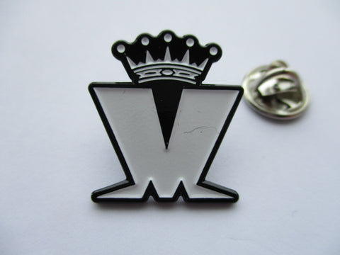 MADNESS crown logo B&W SKA METAL BADGE