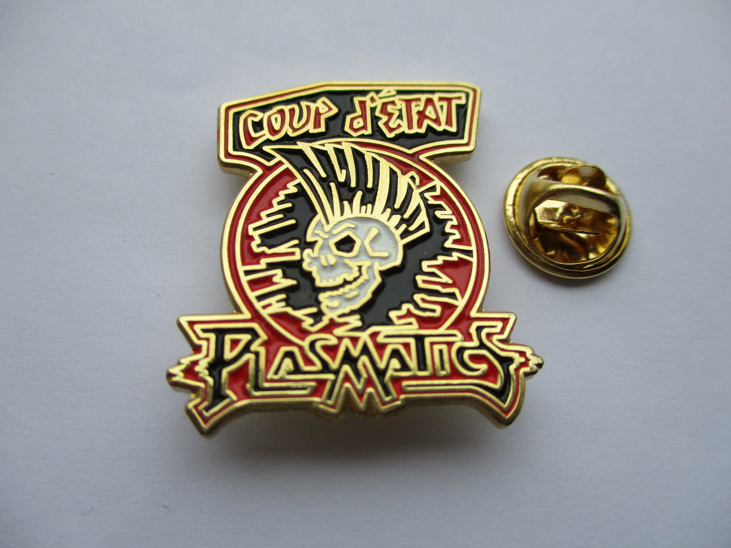 THE PLASMATICS coup d'etat PUNK METAL BADGE