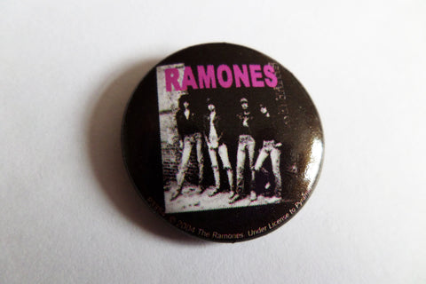 RAMONES rocket to russia official PUNK BADGE