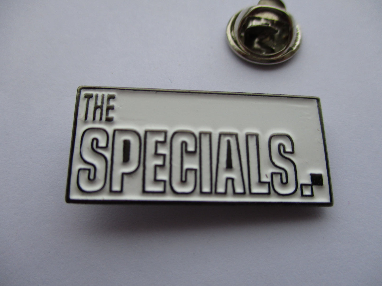 THE SPECIALS b&w SKA METAL BADGE 2tone